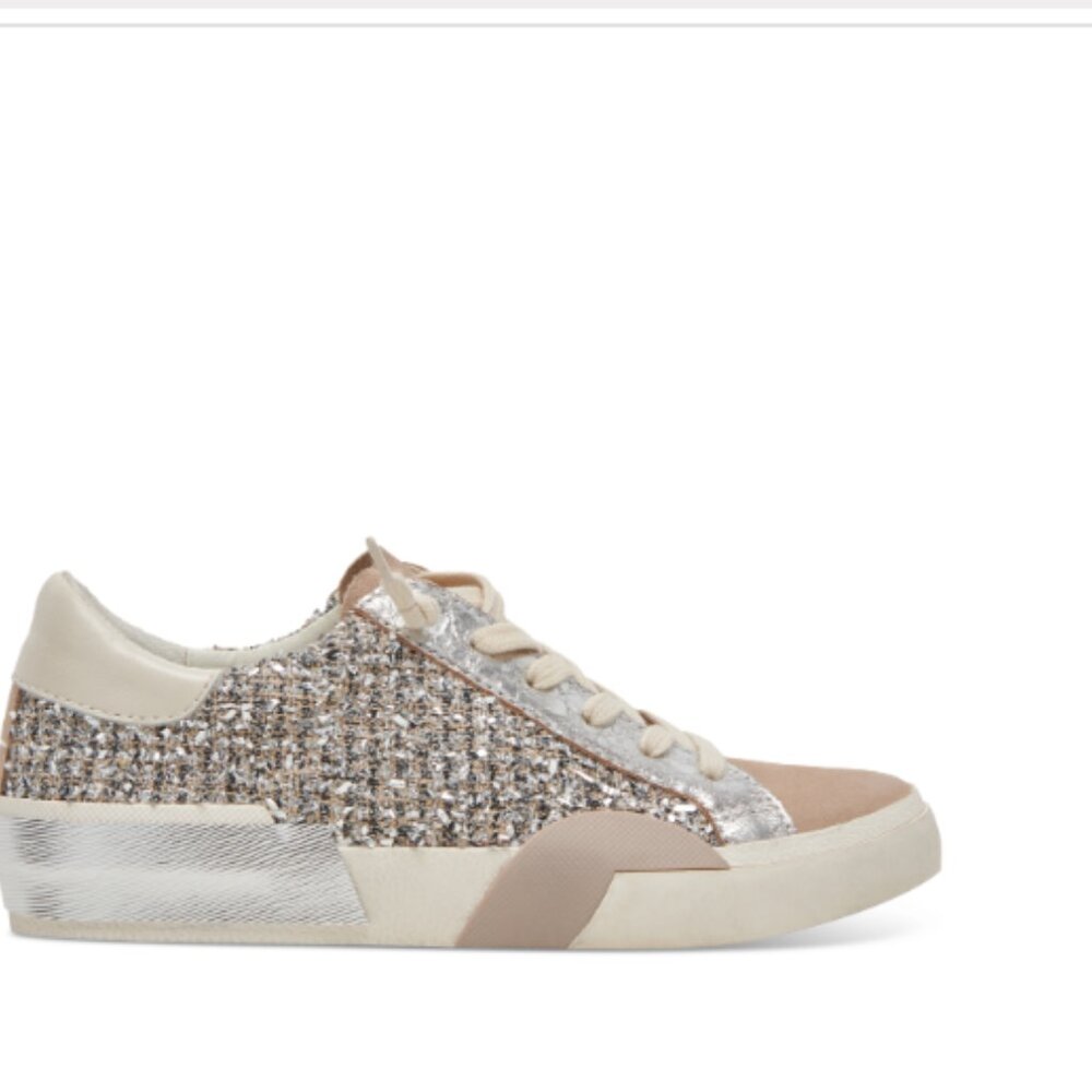NEW Dolce Vita Suede Zina Sneakers 257 3M7